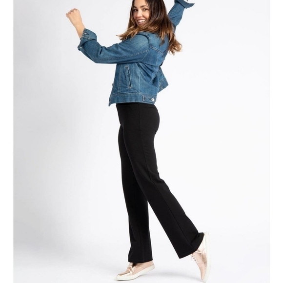 Betabrand Bootcut Dress Yoga Pants in black Size Medium Petite - Picture 3 of 14